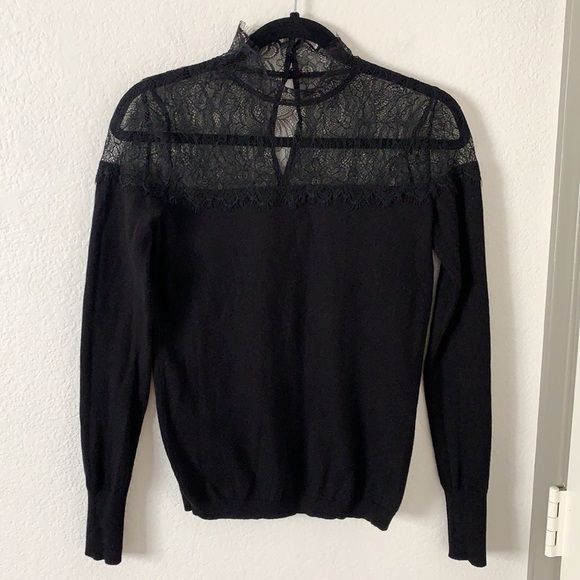 Jennifer Lopez Knit & Mock Neck Lace Top Light Sweater - Picture 2 of 11